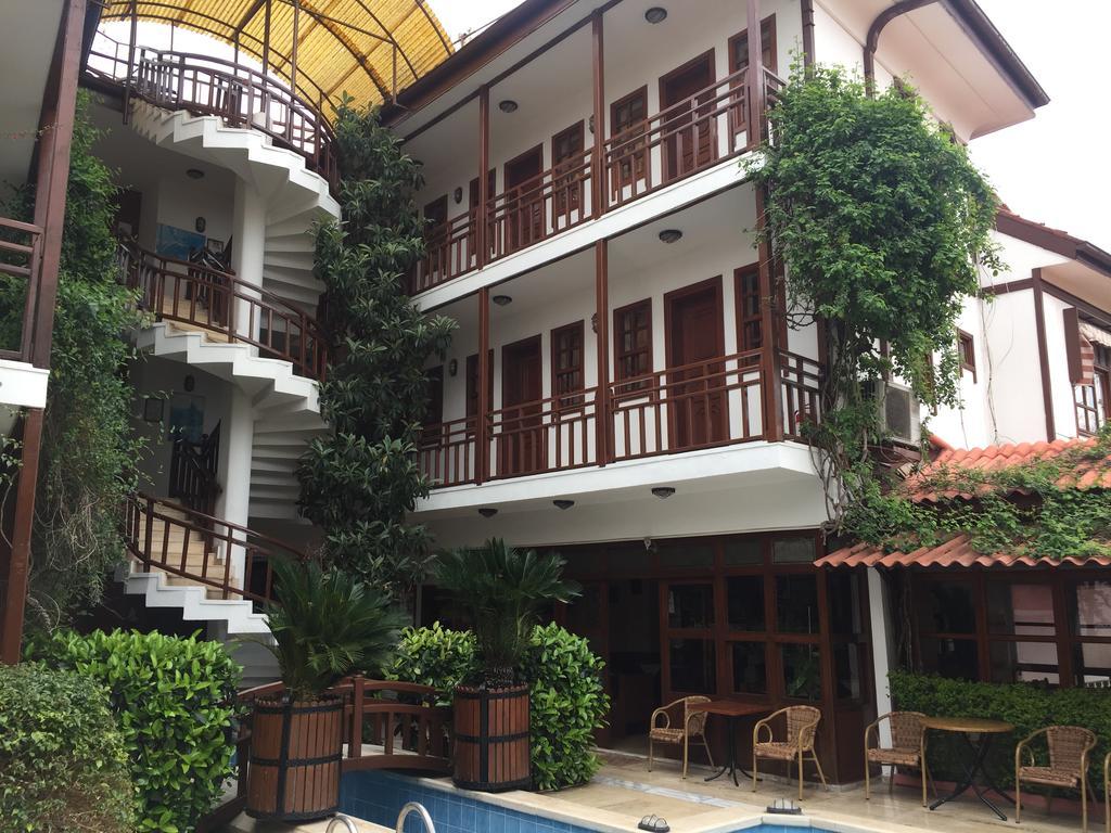 Hotel Karyatit Kaleici Antalya Ngoại thất bức ảnh
